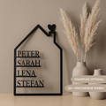 Familienschild personalisiert mit Vornamen aller Familienmitglieder - LaserArt Germany