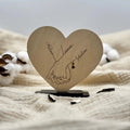 Geschenk zur Hochzeit personalisiert aus Holz | Hand - in - Hand Motiv - LaserArt Germany
