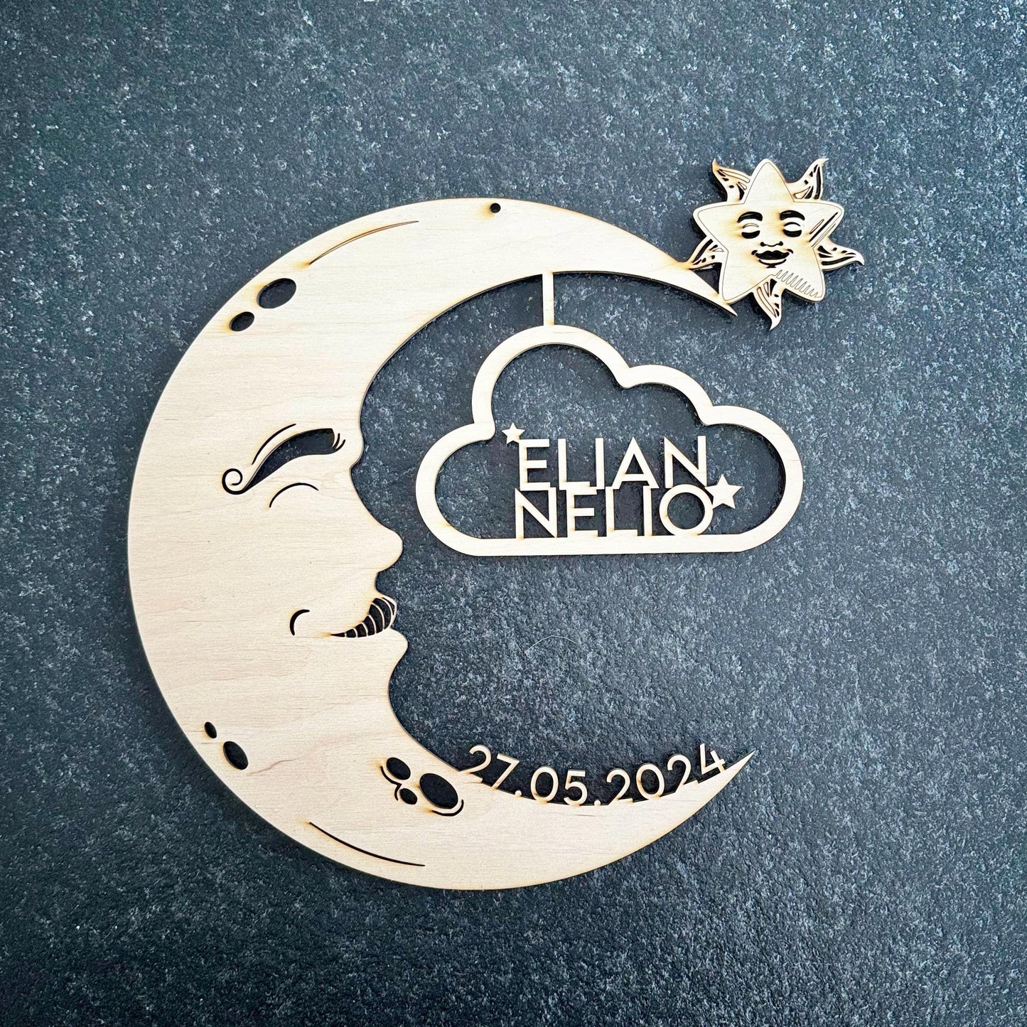 Schlummerlicht Holz personalisiert – Nachtlicht mit Name für Baby & Kinderzimmer