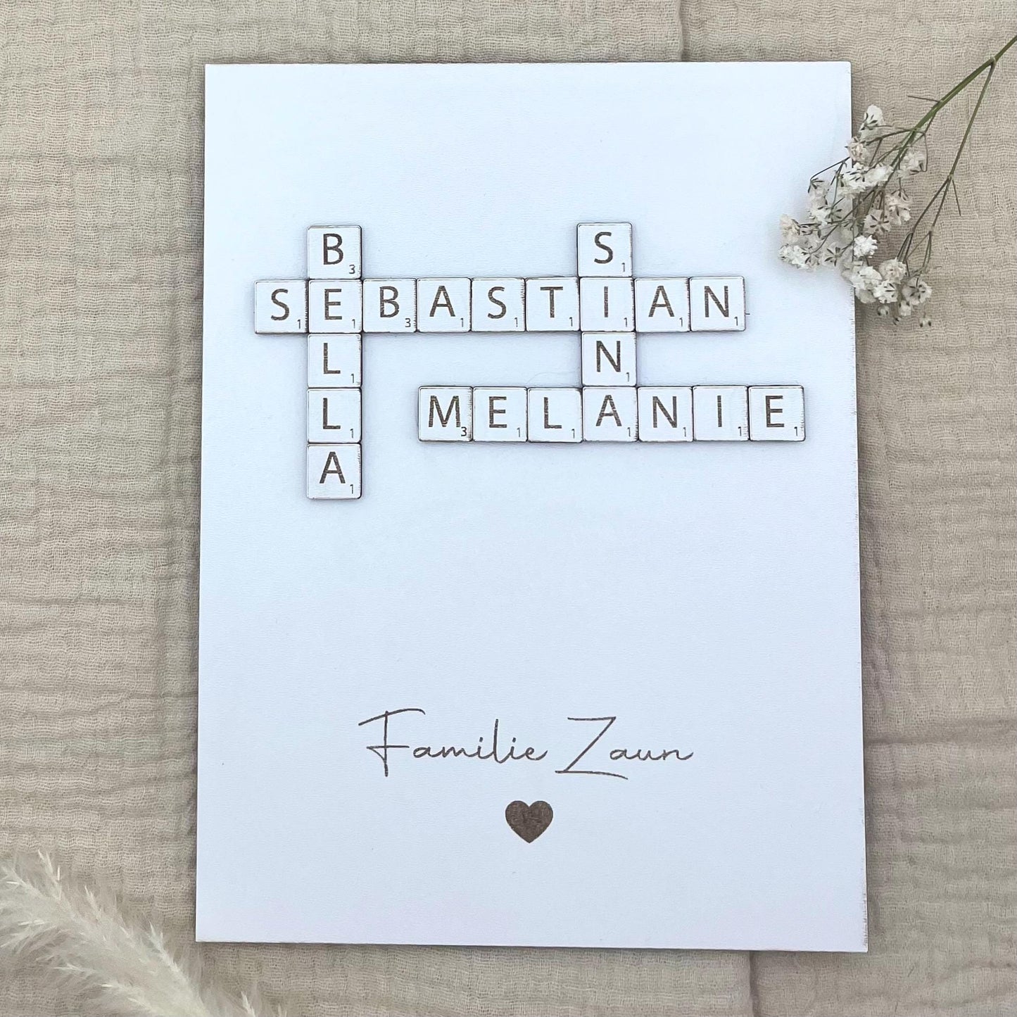 Geschenk Familie Personalisiertes Scrabble Wandbild für Hochzeit, Geburt, Muttertag, Valentinstag, Ostern, Weihnachten