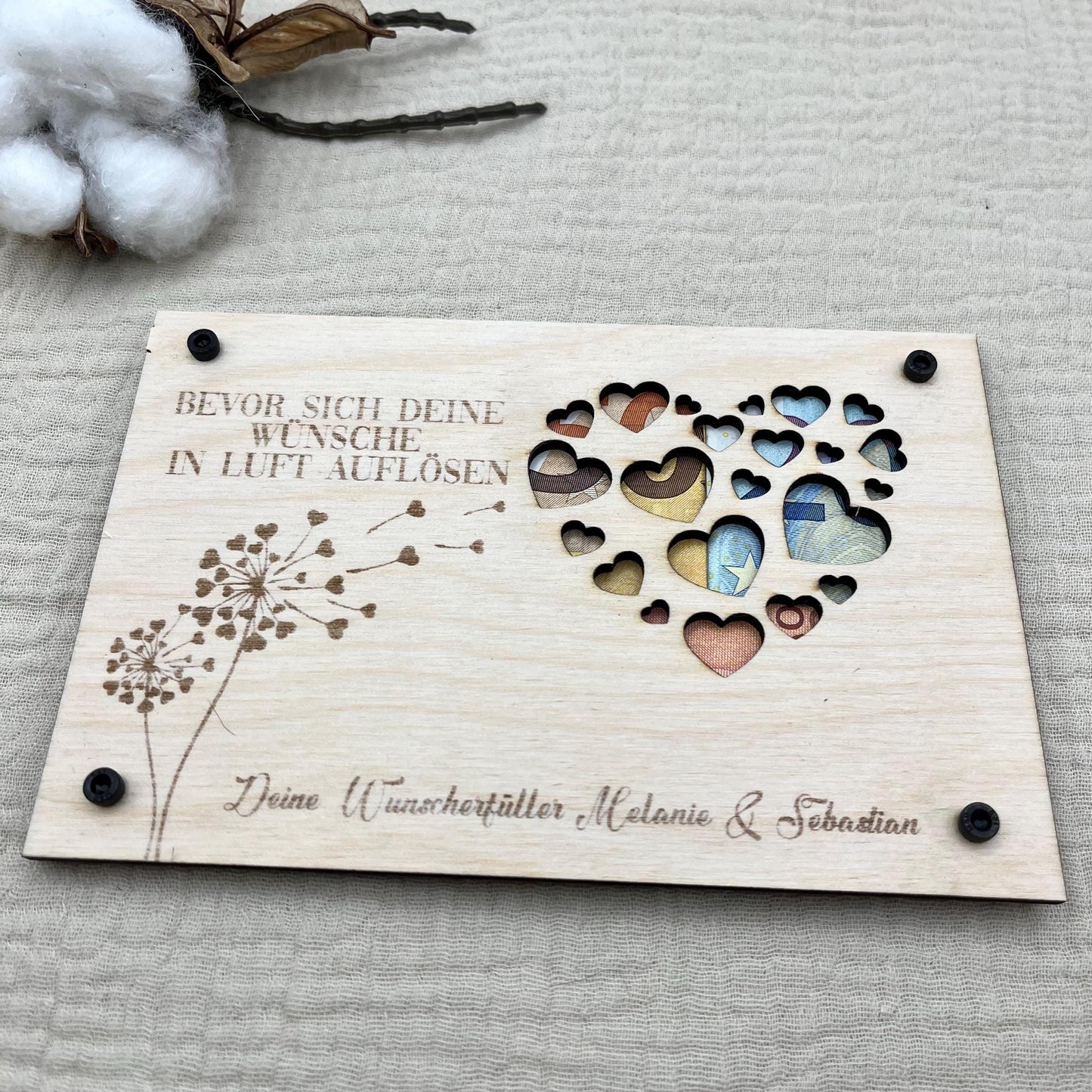 Geldgeschenk aus Holz personalisiert – Geschenk für Hochzeit, Geburtstag & Jubiläum