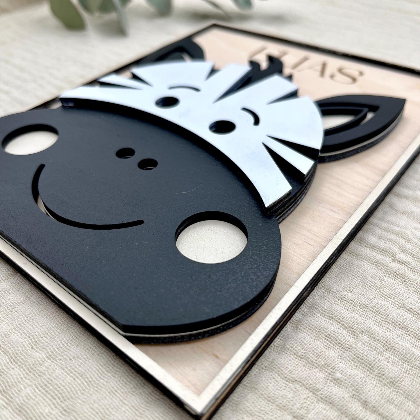 Türschild Namensschild aus Holz – personalisierte Kinderzimmer Deko