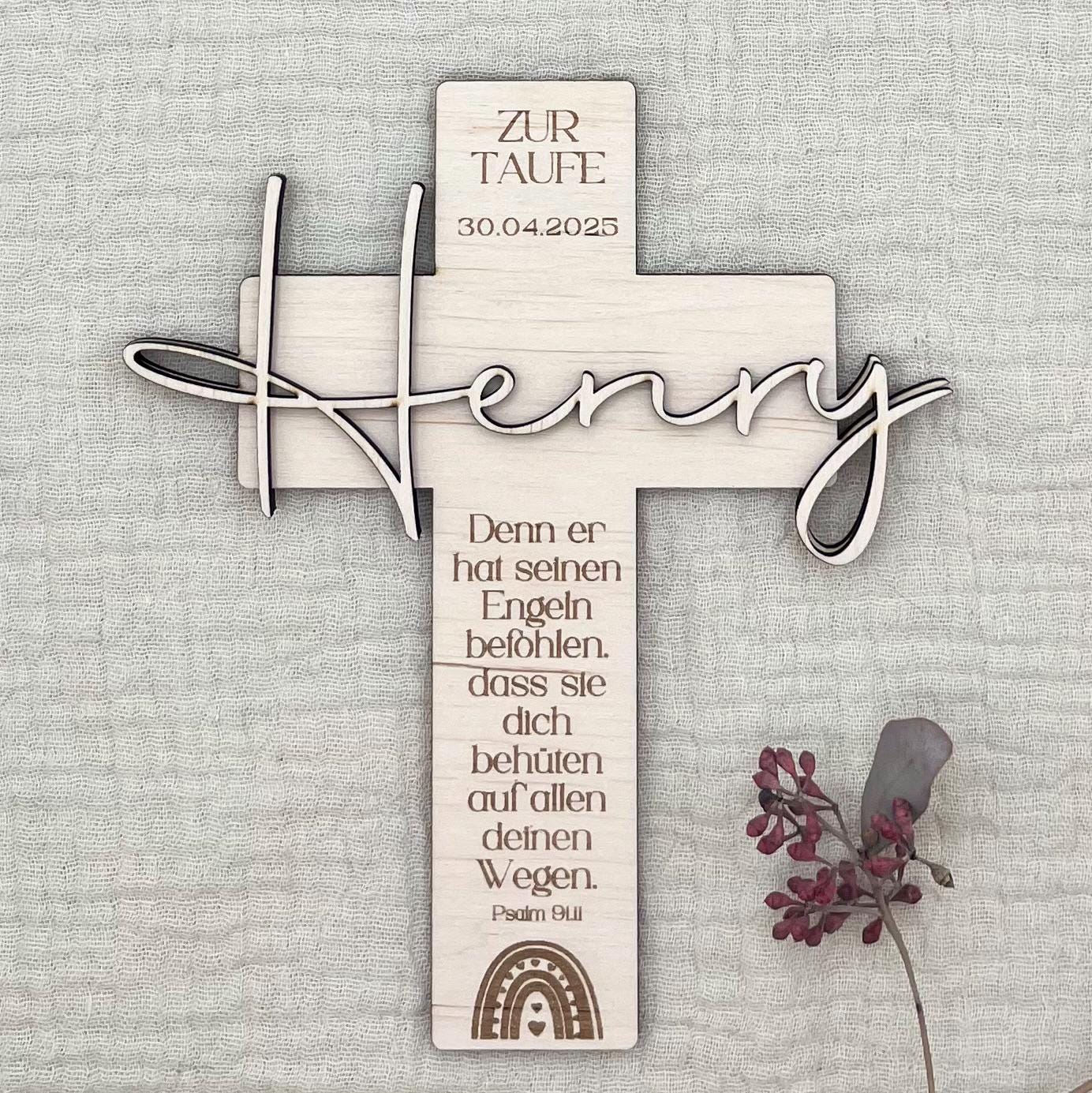 Personalisiertes Taufkreuz aus Holz – Geschenk & Erinnerung
