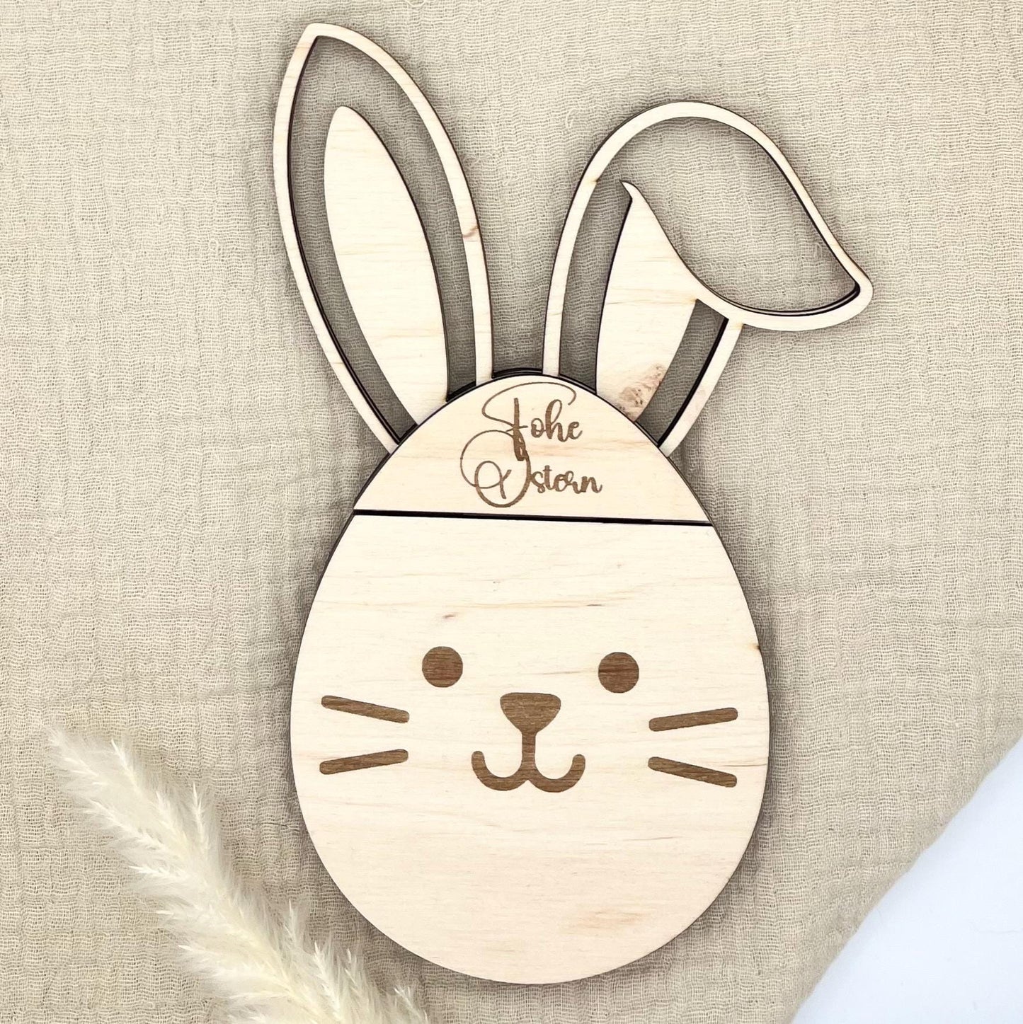 Personalisiertes Geldgeschenk zu Ostern Osterhase aus Holz mit Gravur