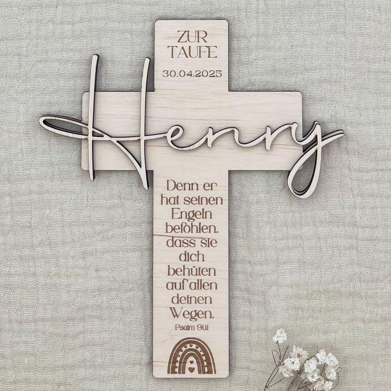 Personalisiertes Taufkreuz aus Holz – Geschenk & Erinnerung