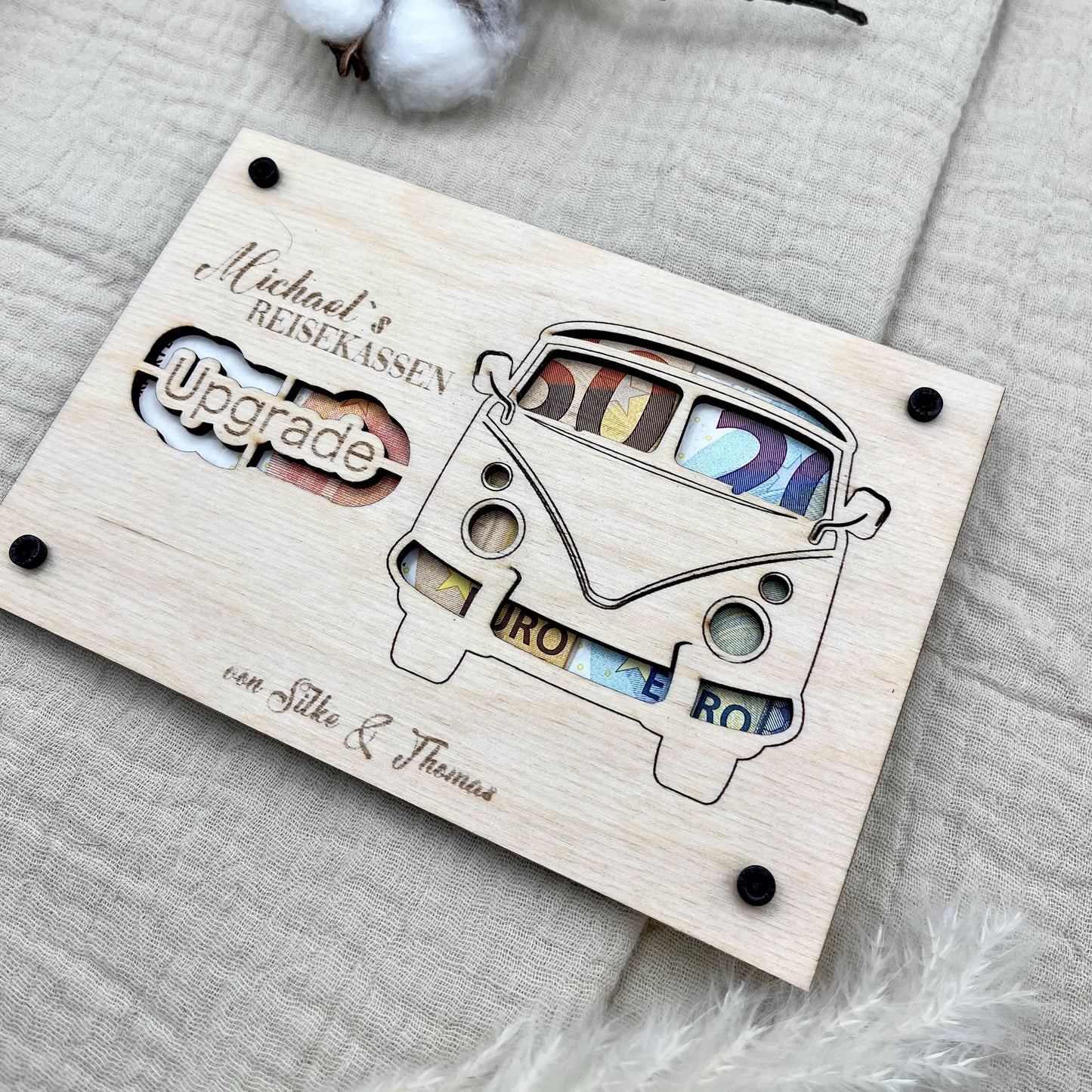 Geldgeschenk aus Holz personalisiert – VW Bulli Design für Hochzeit, Geburtstag & Jubiläum