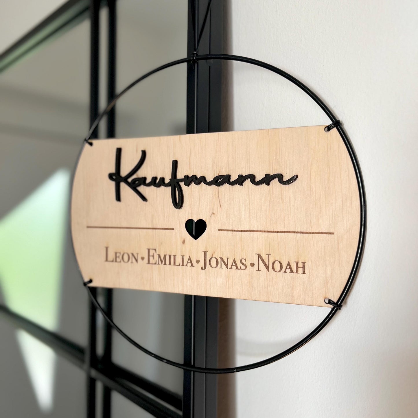 Einzugsgeschenk Haus Einweihungsgeschenk Geschenk zum Einzug Umzug personalisiertes Familienschild im Metallring Türkranz Familienschild