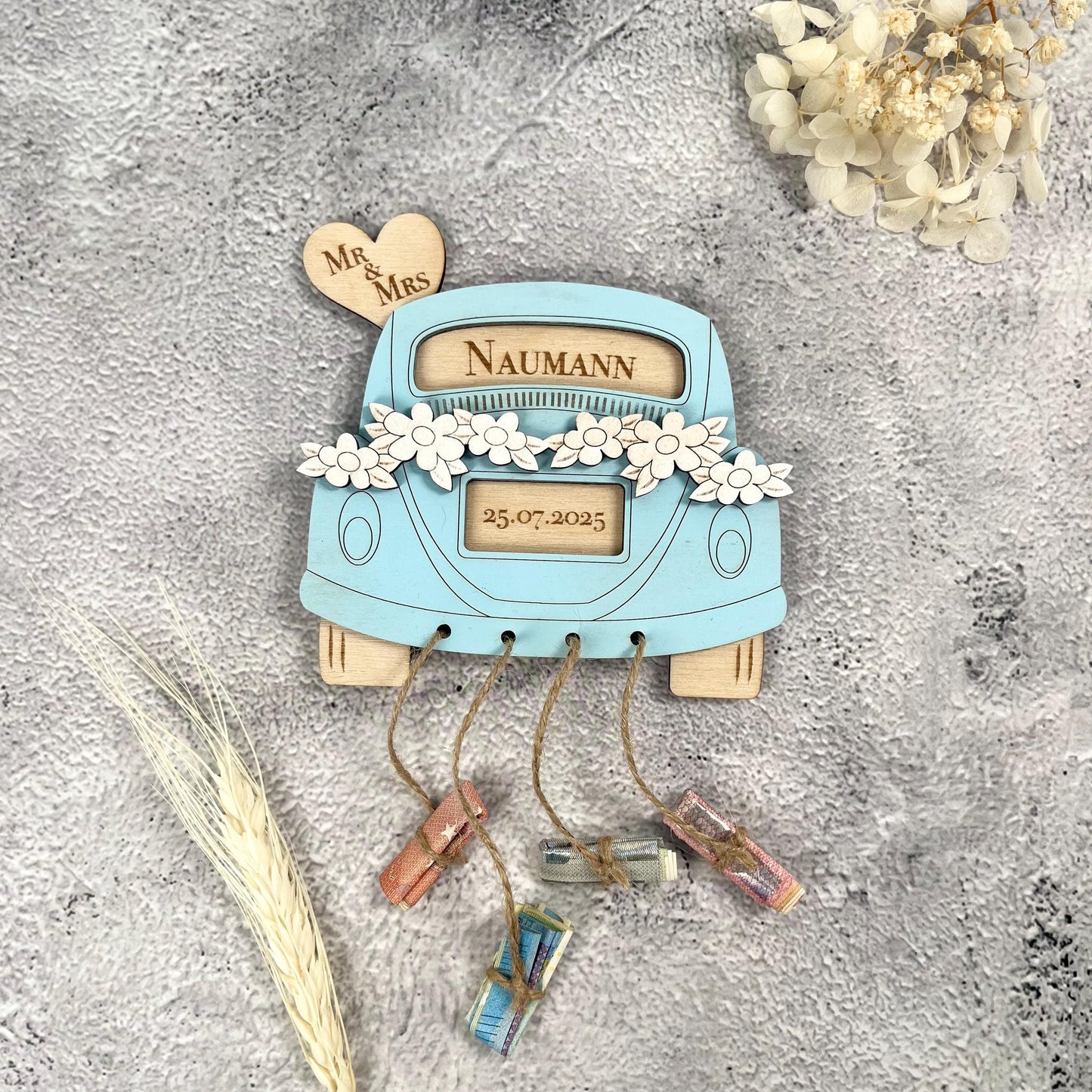 Hochzeitsauto Geldgeschenk aus Holz – personalisiertes Hochzeitsgeschenk mit Namen & Datum