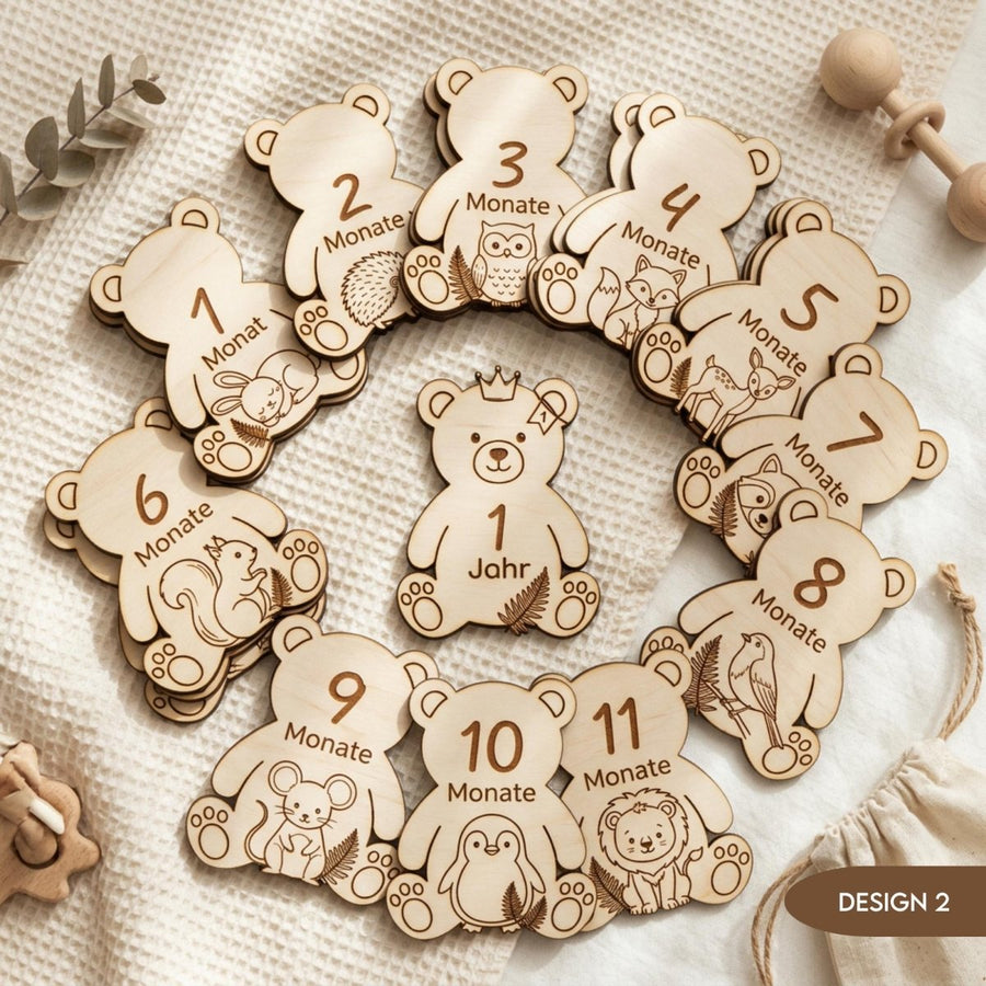 Baby Meilensteine aus Holz personalisiert | Waldtiere & Bär - LaserArt Germany