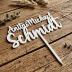Cake Topper aus Acryl personalisiert – Größenvergleich in der Hand