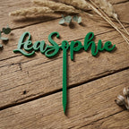 Cake Topper aus Acryl personalisiert – Nahaufnahme der Gravurtiefe
