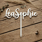 Cake Topper aus Acryl personalisiert – Detailaufnahme des Steckstabs