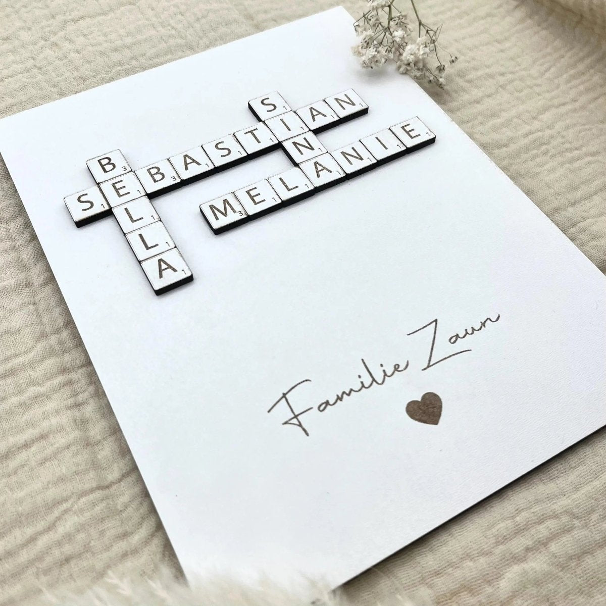 Familien Scrabble | Personalisiertes Geschenk für die Familie - LaserArt Germany