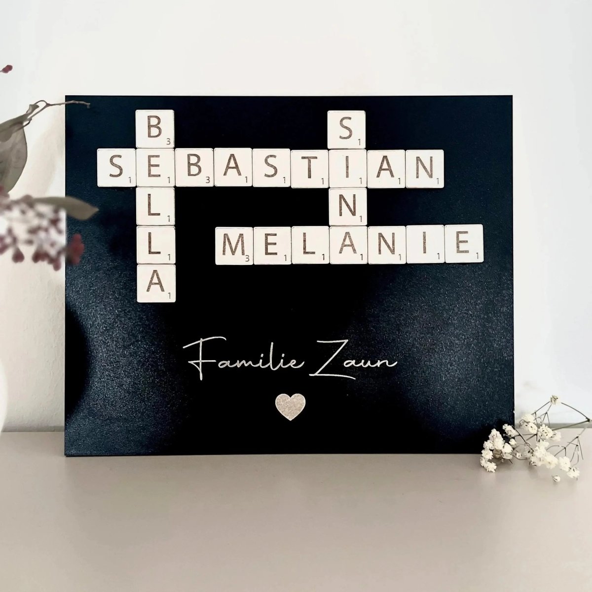 Familien Scrabble | Personalisiertes Geschenk für die Familie - LaserArt Germany