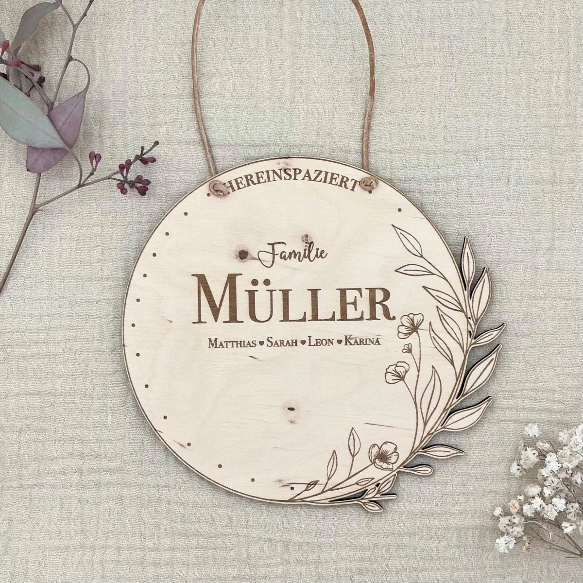 Familienschild Haustür Willkommen und Hereinspaziert aus Holz - LaserArt Germany