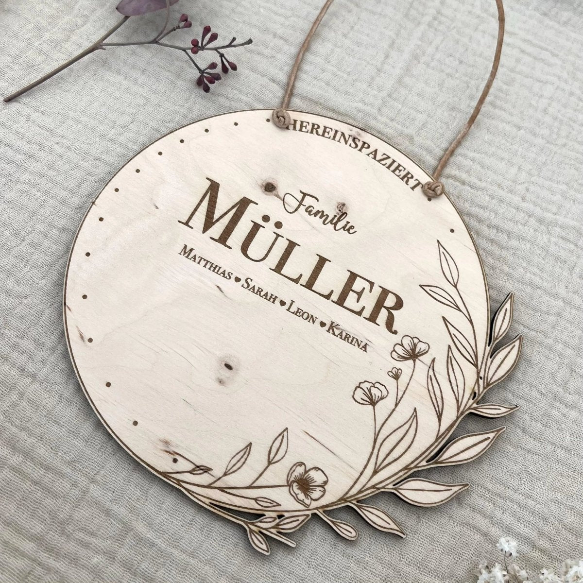 Familienschild Haustür Willkommen und Hereinspaziert aus Holz - LaserArt Germany