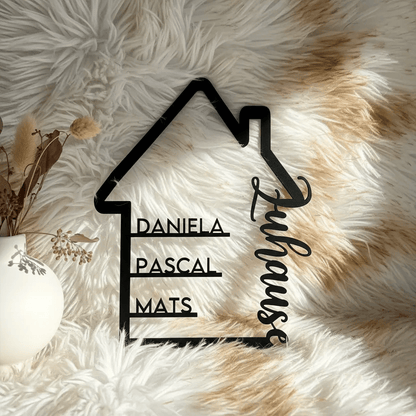 Familienschild | Holzschild Haus mit Namen personalisiert | Familienhaus aus Holz - LaserArt Germany