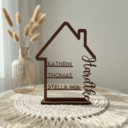 Familienschild | Holzschild Haus mit Namen personalisiert | Familienhaus aus Holz - LaserArt Germany