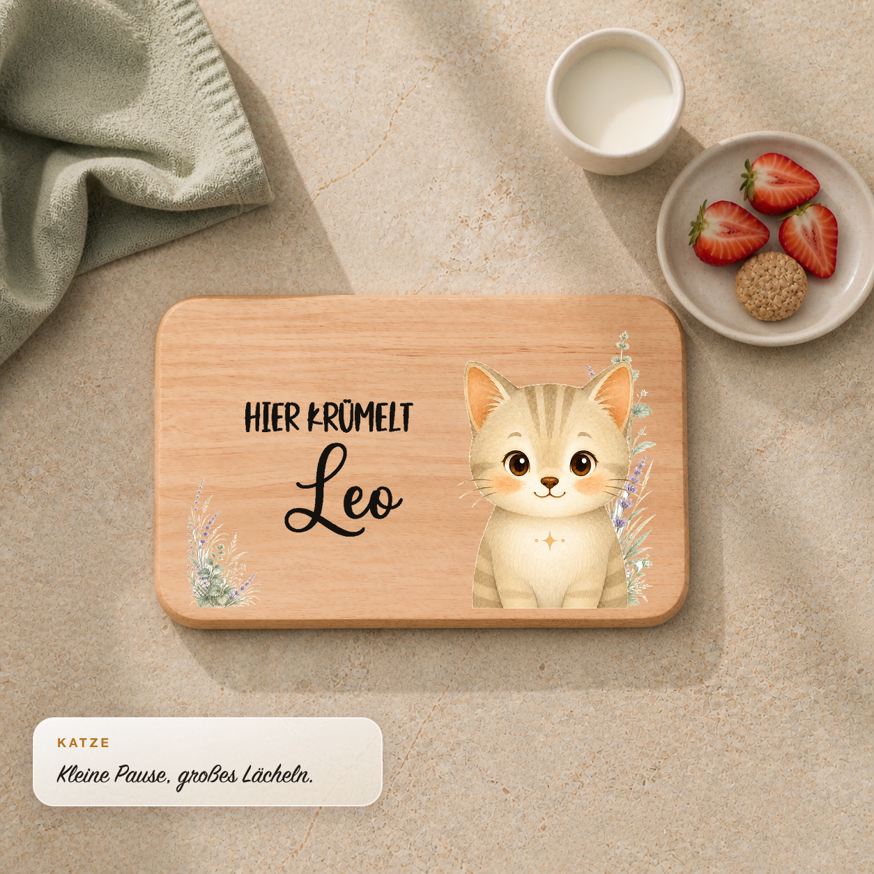 Frühstücksbrettchen Bauernhof & Haustiere mit Katze-Motiv und personalisiertem Namen