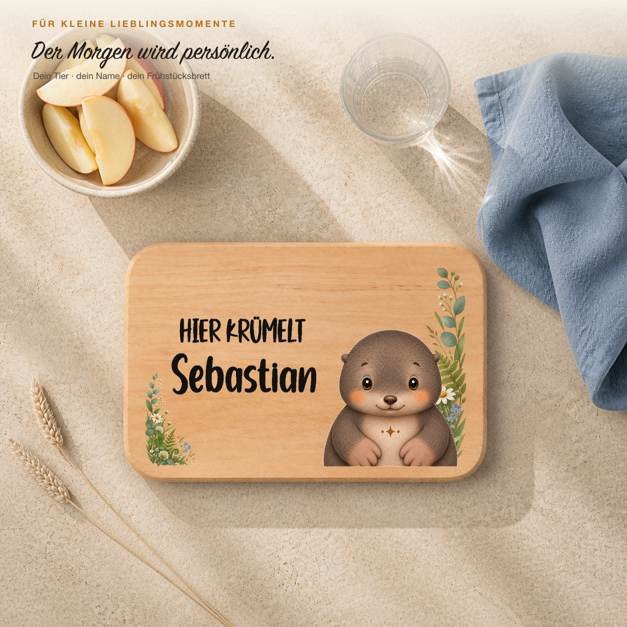 Frühstücksbrettchen mit Marienkäfer-Motiv gedeckt auf dem Frühstückstisch