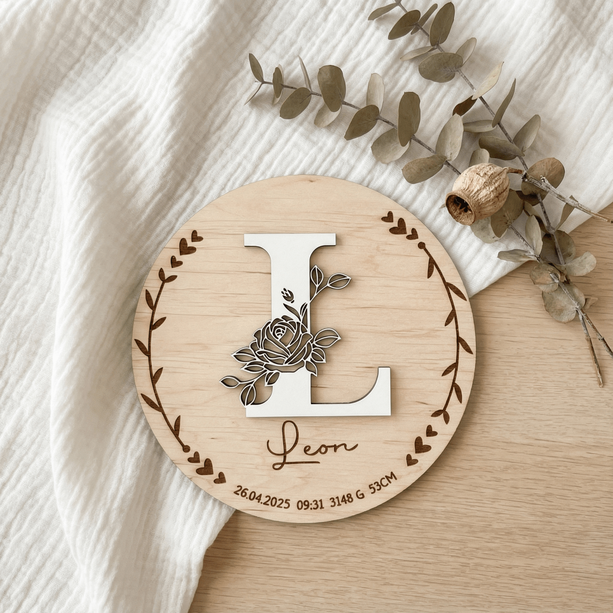 Geburtsschild aus Holz personalisiert | 3D - Monogramm mit Rose & Daten zur Geburt - LaserArt Germany