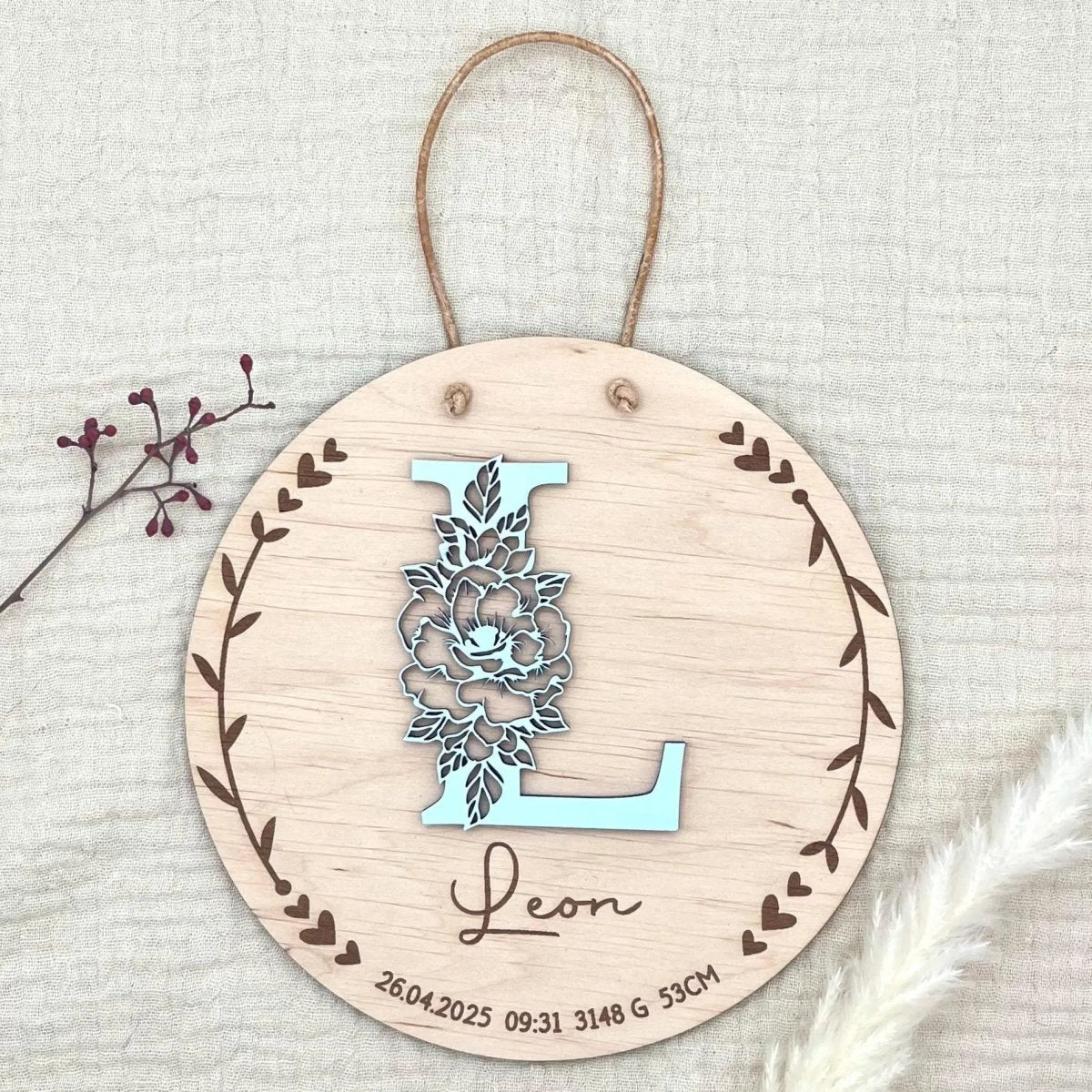 Geburtsschild aus Holz personalisiert | Geschenk zur Geburt mit 3D - Monogramm - LaserArt Germany