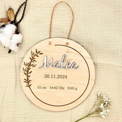 Geburtsschild aus Holz personalisiert mit Name und Daten - LaserArt Germany