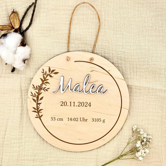 Geburtsschild aus Holz personalisiert mit Name und Daten - LaserArt Germany