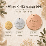 Größenvergleich der Acryl-Geschenkanhänger in 3,5 cm, 5 cm und 8 cm mit Namensgravur