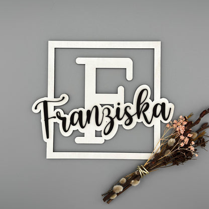Namensschild aus Holz personalisiert – Geschenk zur Babyparty & Babyzimmer Deko