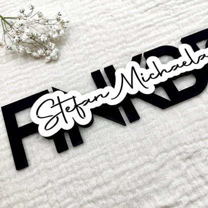 Personalisiertes Familienschild Holz 3D – Familienname & Vornamen | Geschenk Einzug, Hauskauf & Hochzeit