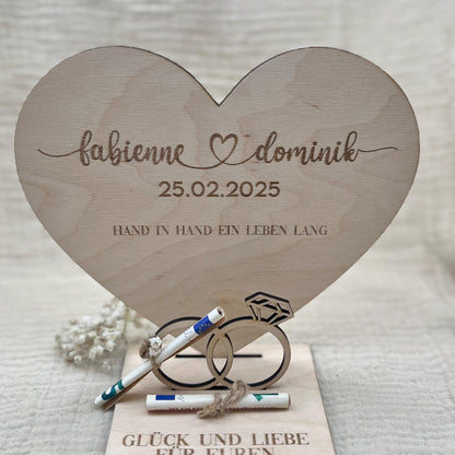 Personalisierte Geldgeschenk Herzplatte aus Holz – Hochzeitsgeschenk & Erinnerung