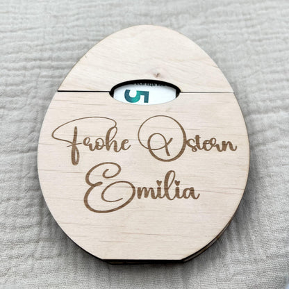 Osterei Geldgeschenk aus Holz  Personalisiert & lackiert  Ideal für Ostern, Geld sowie Gutscheinkarten haben Platz