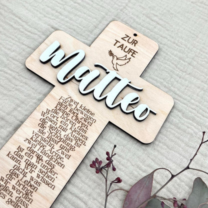 Taufkreuz aus Holz personalisiert – Geschenk zur Taufe, Geburt & Erinnerung