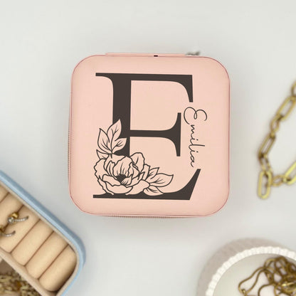 Personalisierte Schmuckbox  Schmuckkästchen mit Monogramm & Namensgravur  Schmuckaufbewahrung Geschenk für Mama, Freundin, Trauzeugin