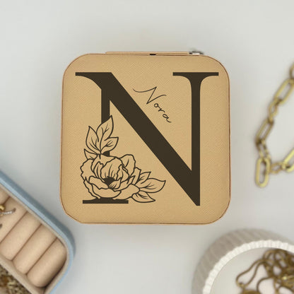 Personalisierte Schmuckbox  Schmuckkästchen mit Monogramm & Namensgravur  Schmuckaufbewahrung Geschenk für Mama, Freundin, Trauzeugin
