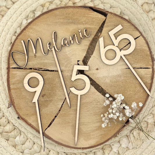 Cake Topper aus Holz  personalisierter Caketopper Name, Zahl oder Set  natur oder farbig  4 mm Birke  614 cm Höhe  12 Schriften