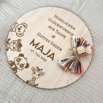 Geldgeschenk zur Taufe aus Holz personalisiert – mit Name, Datum & Spruch