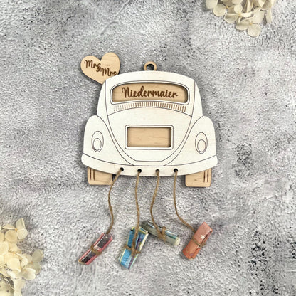 Hochzeitsauto Geldgeschenk aus Holz – personalisiertes Hochzeitsgeschenk mit Namen & Datum