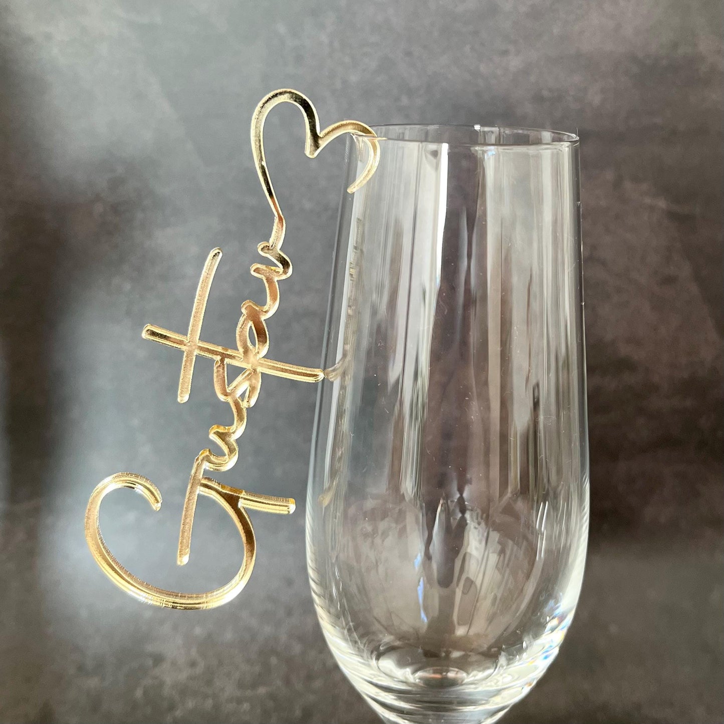 Platzkarten Acryl für Gläser - Personalisiertes Namensschild Tischkarte | Tischdeko Hochzeit, Taufe, Geburtstag | Name aus Acrylglas