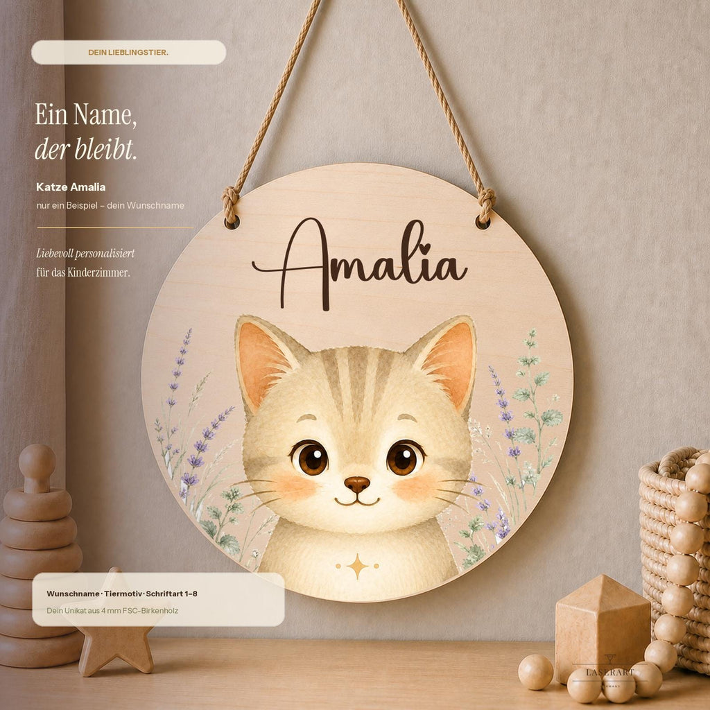 Rundes Namensschild Birkenholz mit Name Amalia und Katzenmotiv, personalisiertes Türschild Kinderzimmer