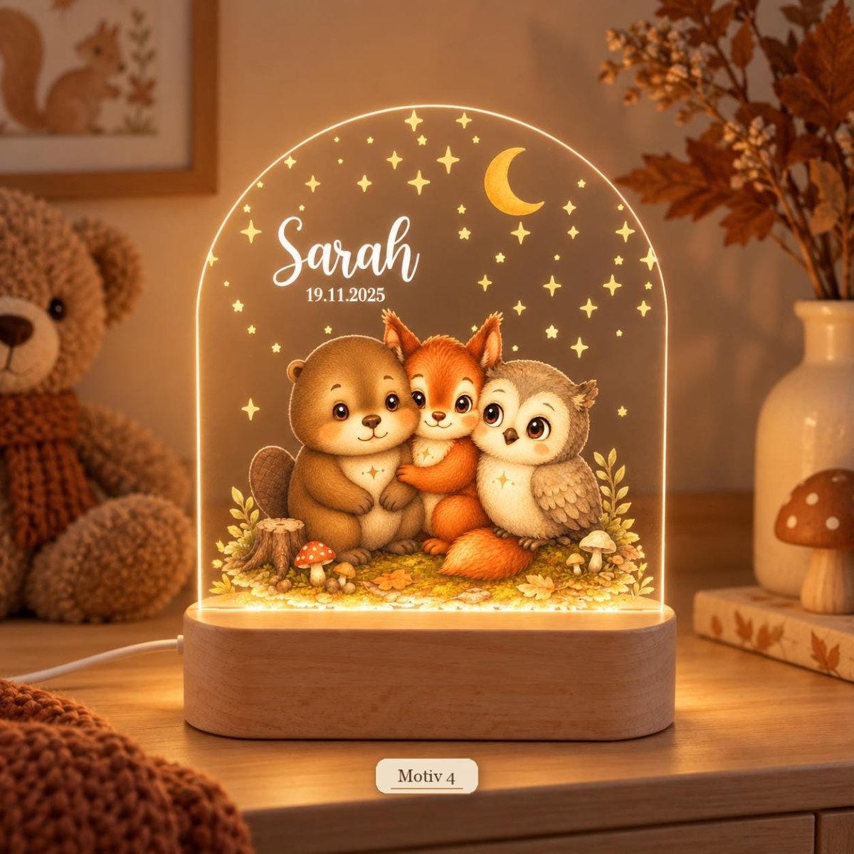 Waldtier-Nachtlicht Motiv 4 mit Biber, Eichhörnchen und Eule, Name Sarah und Datum