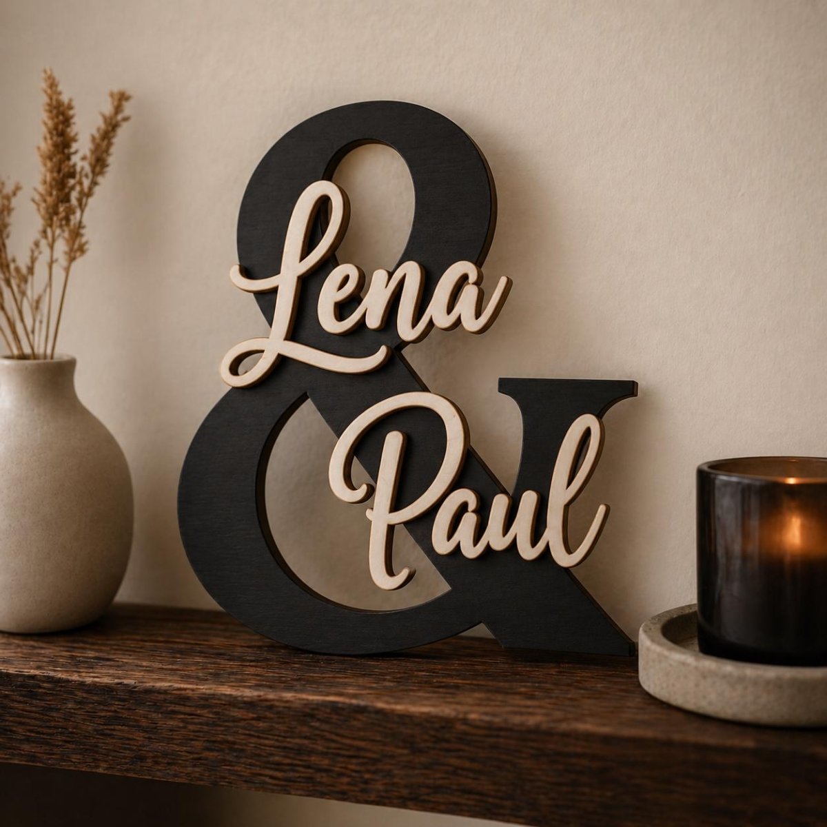 & Namensschild für Paare aus Holz | personalisiert mit zwei Namen - LaserArt Germany