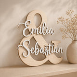 & Namensschild für Paare aus Holz | personalisiert mit zwei Namen - LaserArt Germany