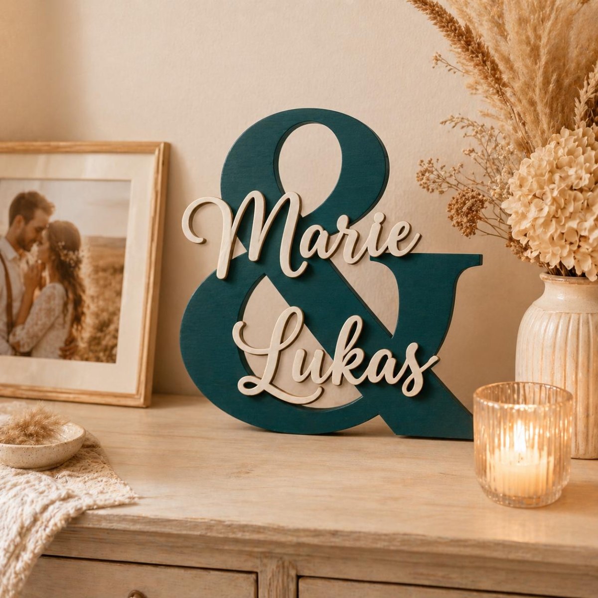 & Namensschild für Paare aus Holz | personalisiert mit zwei Namen - LaserArt Germany