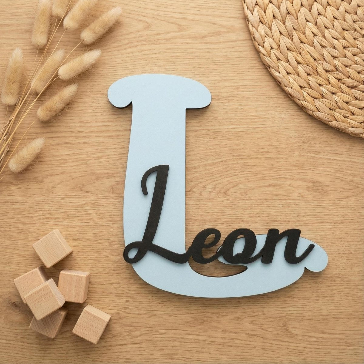 Namensschild Kinderzimmer aus Holz personalisiert – Wanddeko mit Name, 20+ Farben, 12 Schriftarten - LaserArt Germany