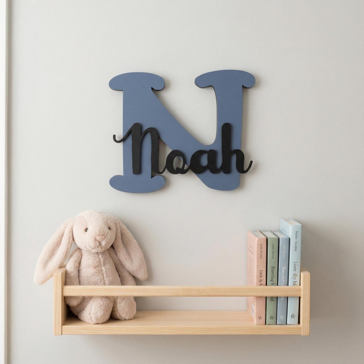 Namensschild Kinderzimmer aus Holz personalisiert – Wanddeko mit Name, 20+ Farben, 12 Schriftarten - LaserArt Germany
