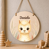 Rundes Namensschild Birkenholz mit Name Emilia und Hasenmotiv, Bestellschritte Größe Name Schriftart