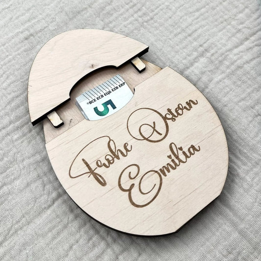 Osterei Geldgeschenk aus Holz Personalisiert & lackiert Ideal für Ostern, Geld sowie Gutscheinkarten haben Platz - LaserArt Germany