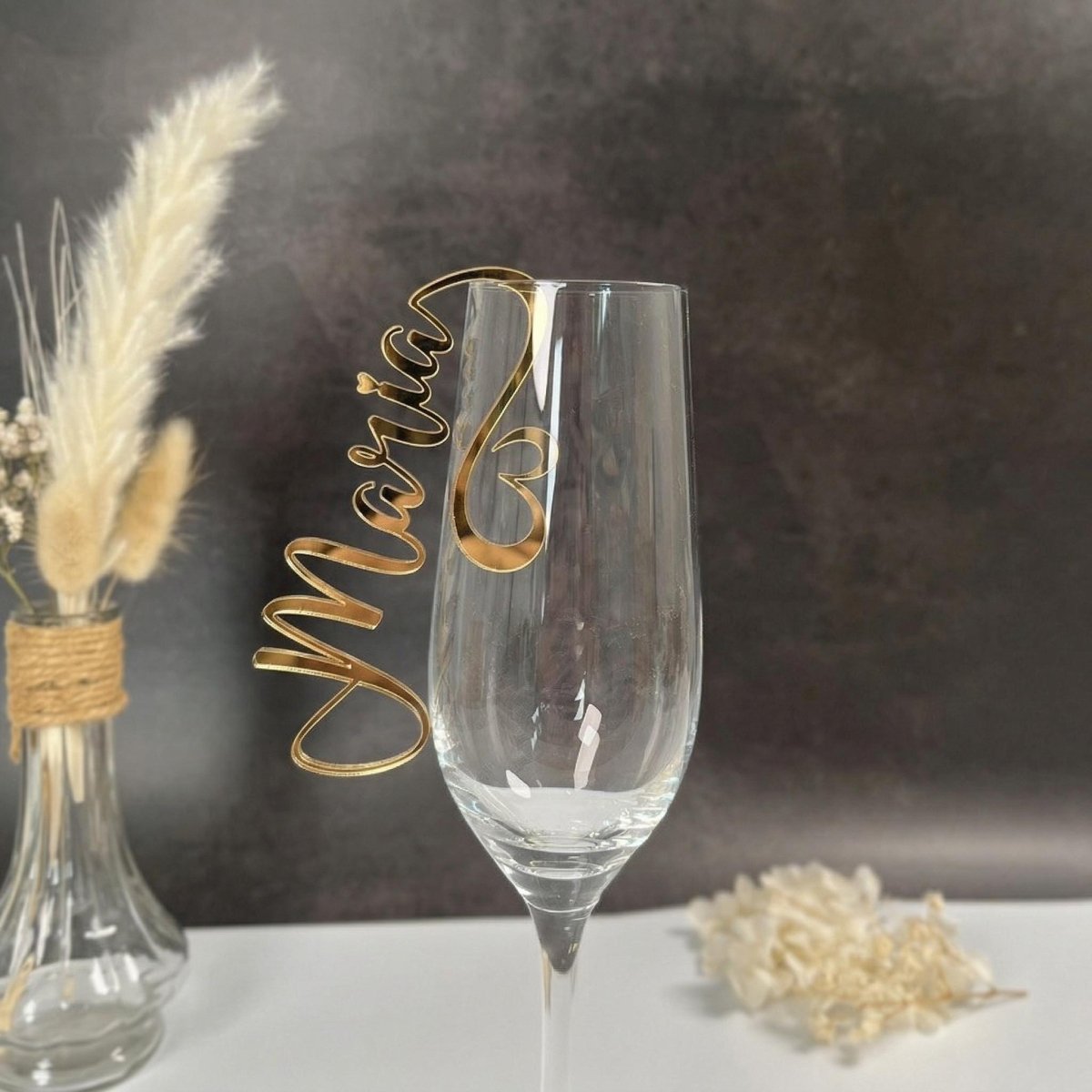 Personalisierte Acryl - Platzkarten für Gläser – Namensanhänger in 20 Farben - LaserArt Germany